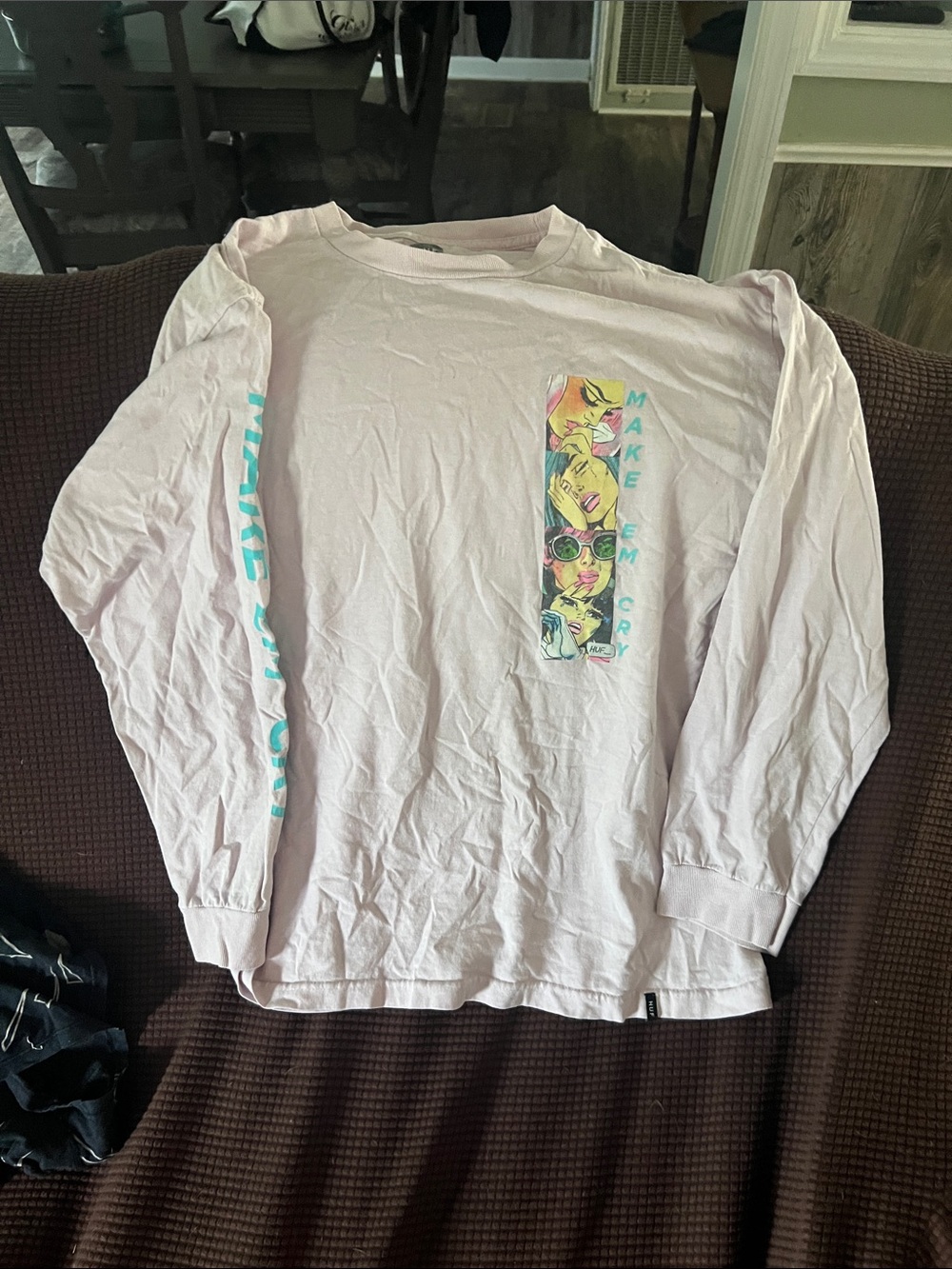 Long Sleeve Graphic Tee - Light Pink